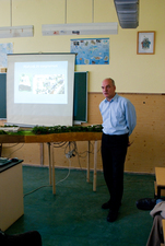 Kudar György gondnok-műszaki vezető–Varga Mátyás (10. b)–Varga Zsombor (11. c): A Gyermekvasút…