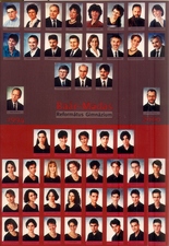 00b &ndash; a 2000-ben érettségizett B osztály