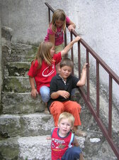 OLYMPUS DIGITAL CAMERA         