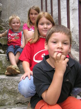 OLYMPUS DIGITAL CAMERA         